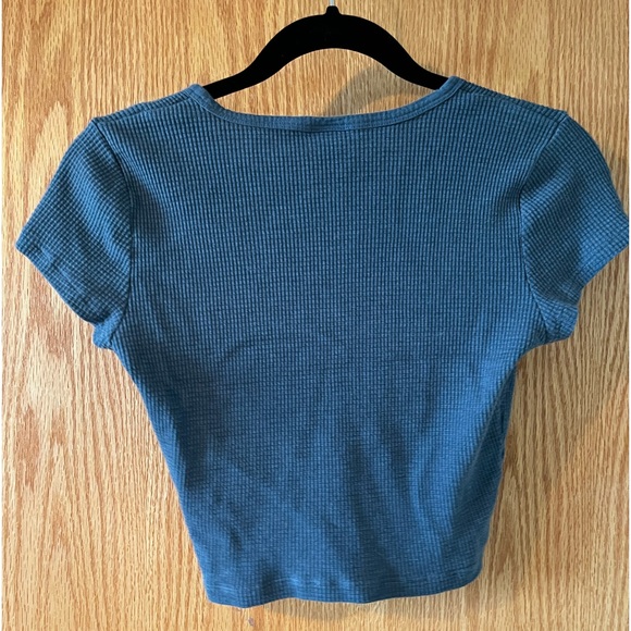 TNA Waffle Notch T-Shirt - Picture 3 of 5